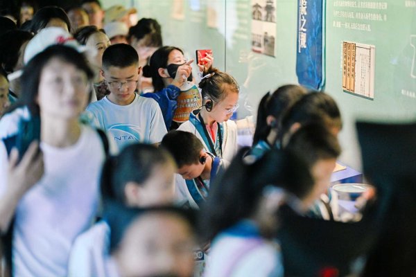 邦乾配倍 开启跨时空“考场对话” “三元及第”展武侯祠开幕